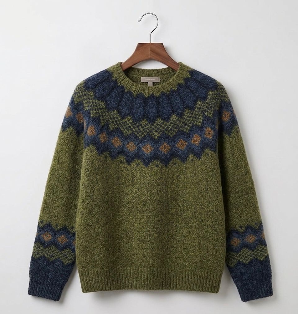 Women's green Nordic pattern jumper with crew neck and long sleeves