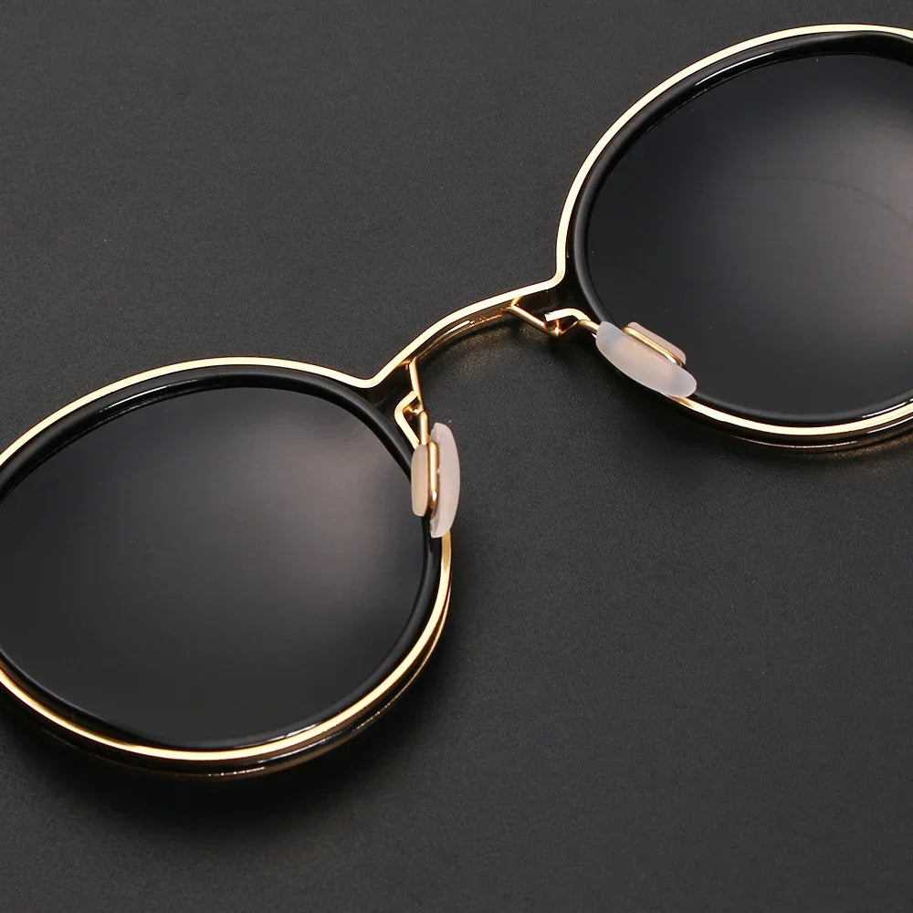 Women's Round Vintage Metal Frame Sunglasses
