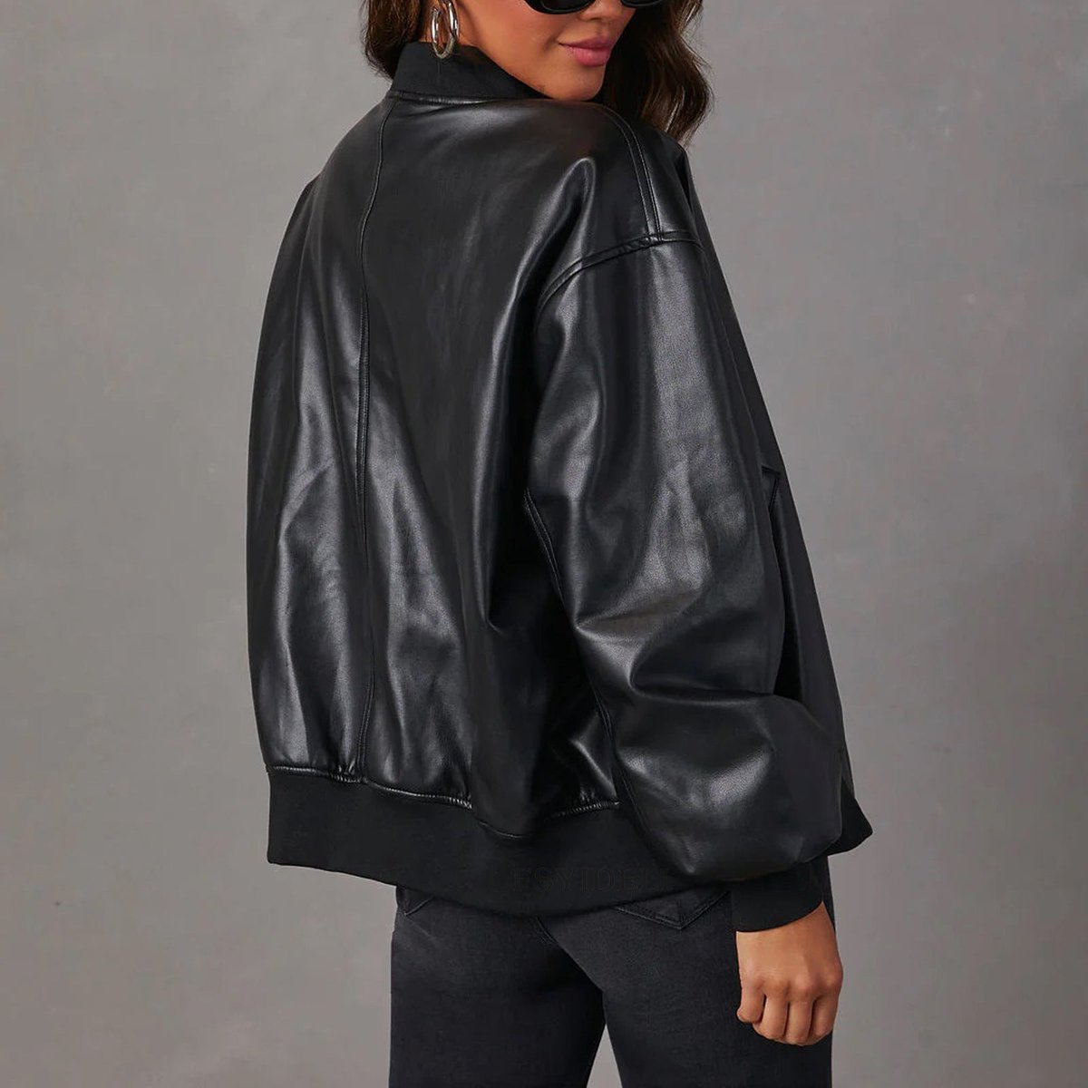 Women's Oversized Zip-Up Bomber Jacket with Ribbed Trim