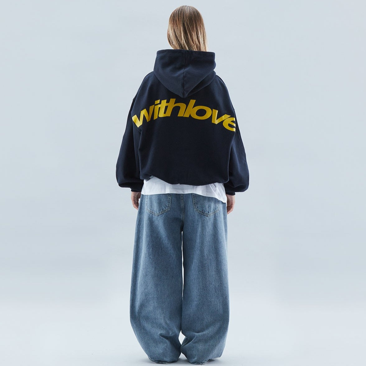 Unisex oversized hoodie with hood and large contrasting back graphic