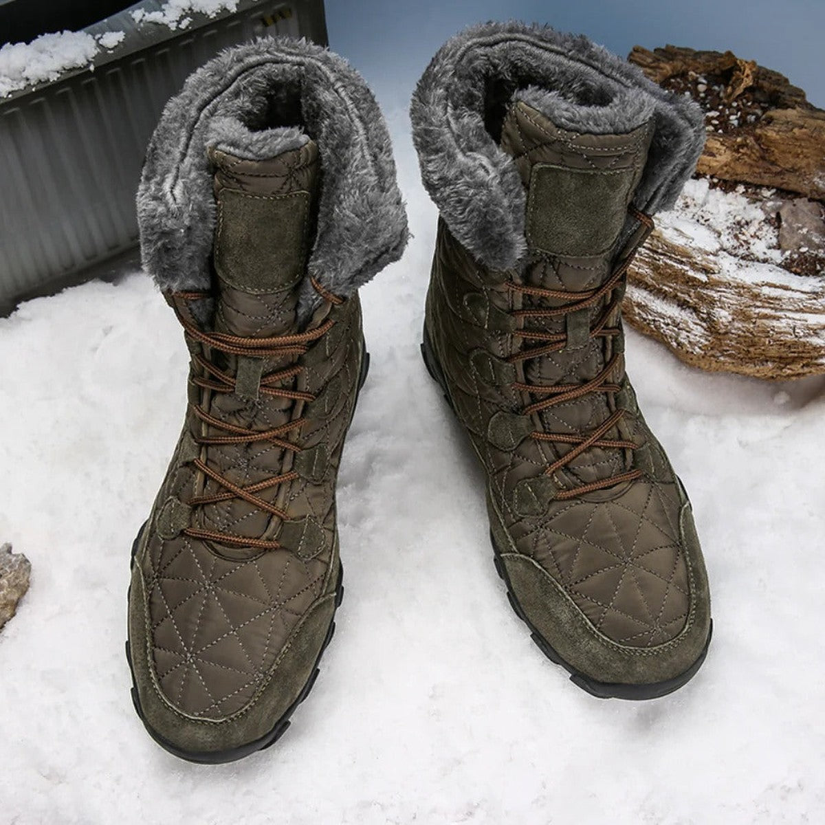 Men’s Quilted Faux Fur Lined Lace-Up Boots